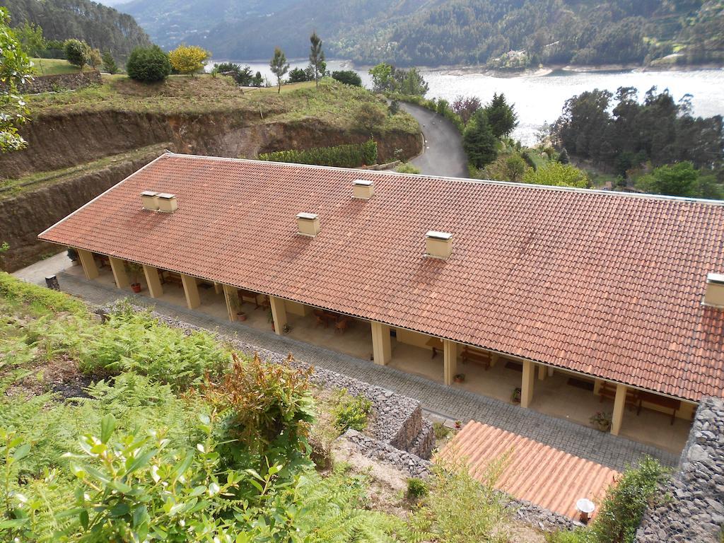 Vale De Azereiros Apartamentos Geres Δωμάτιο φωτογραφία