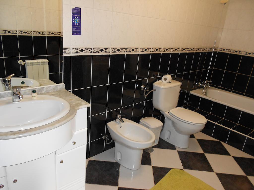 Vale De Azereiros Apartamentos Geres Δωμάτιο φωτογραφία